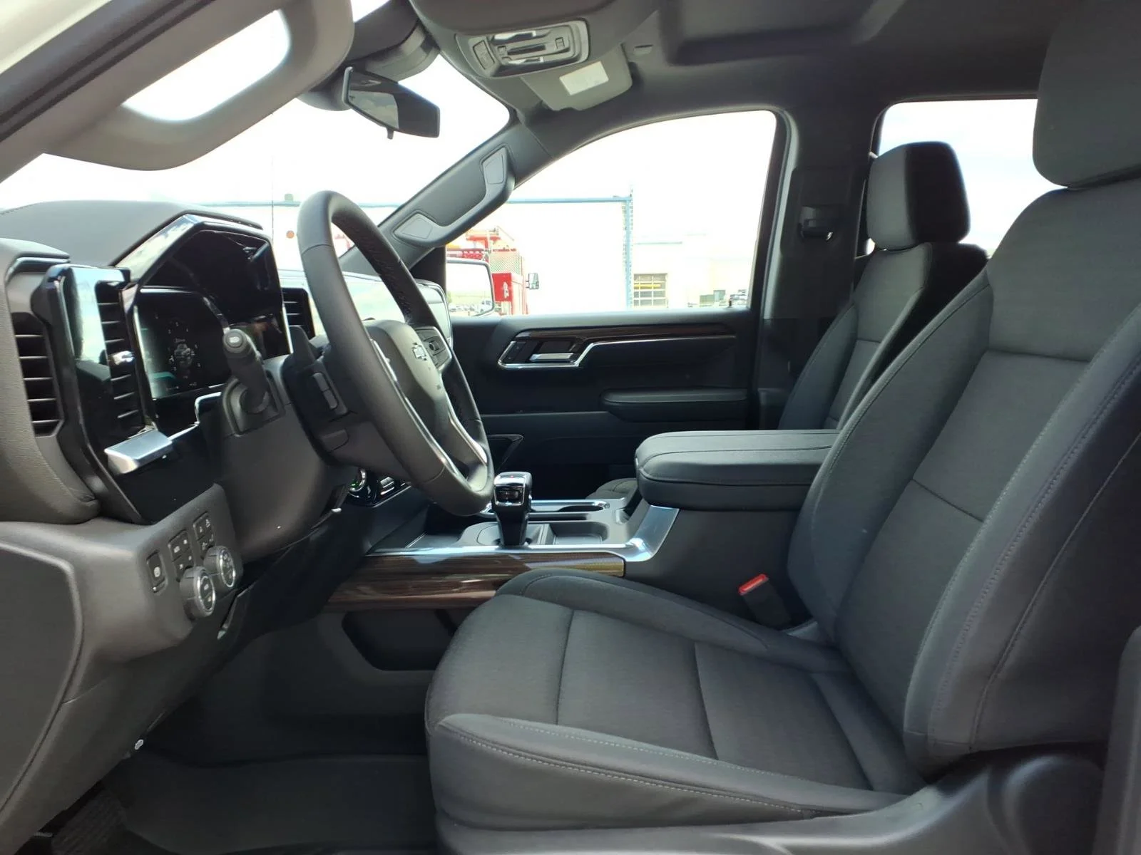 New 2026 Summit White Chevrolet LT Trail Boss image 14