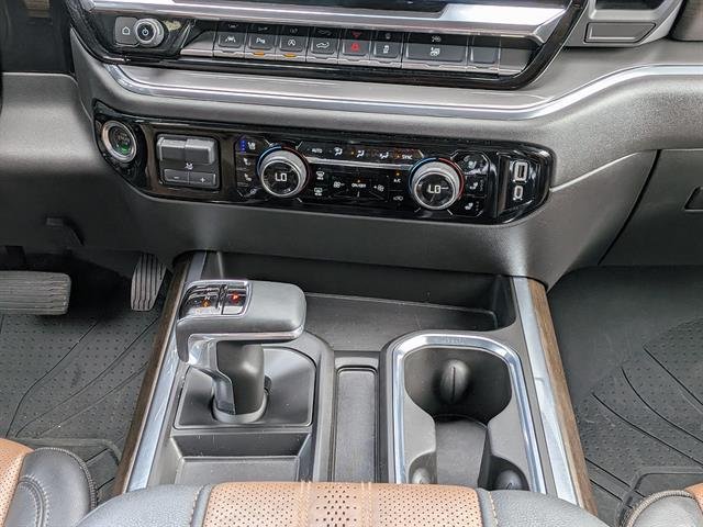 2025 Chevrolet Silverado 1500 High Country - Photo 18