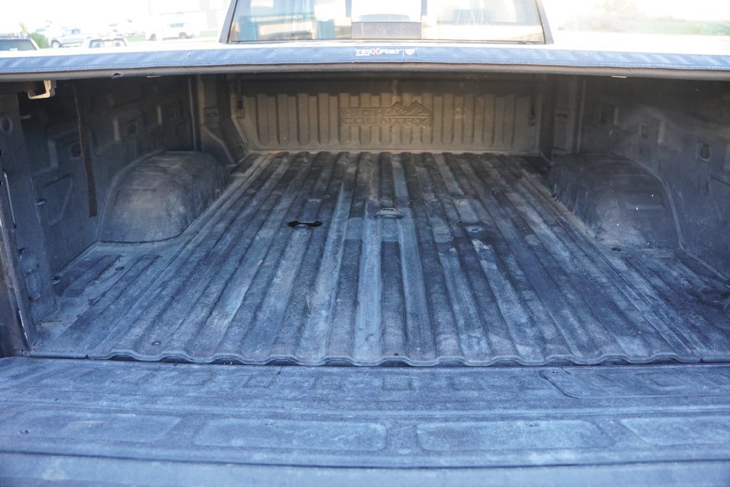 2022 Chevrolet Silverado 2500HD High Country - Photo 23