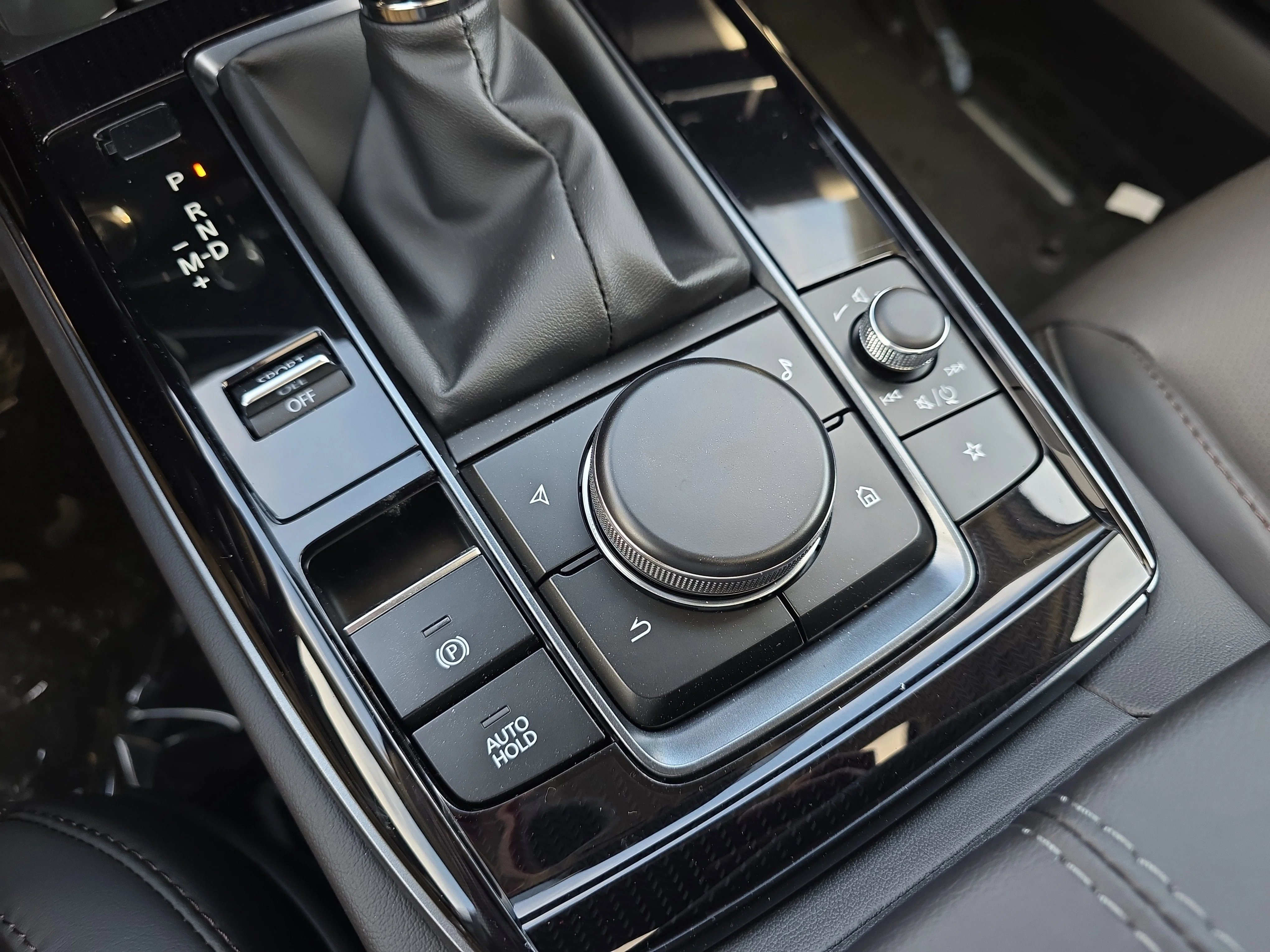 2026 Mazda CX-30 Turbo Premium Plus - Photo 24
