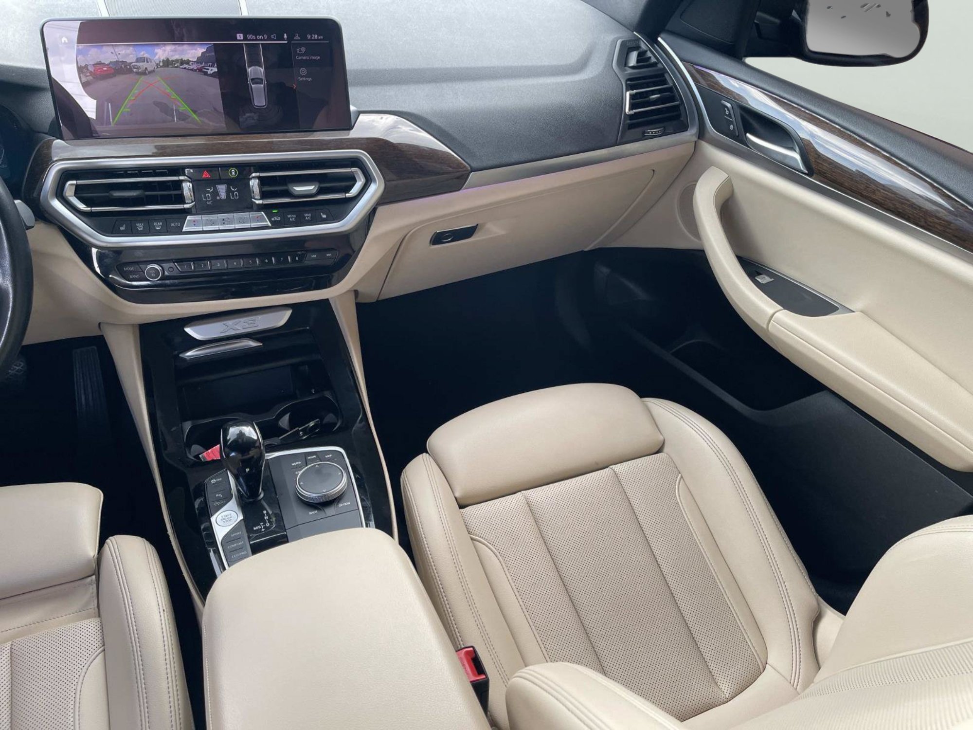 Used 2022 Jet Black BMW sDrive30i image 15