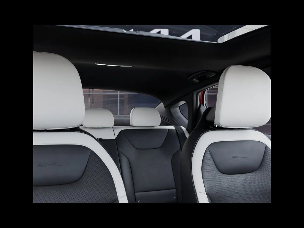 New 2027 Currant Red Kia GT-Line image 40