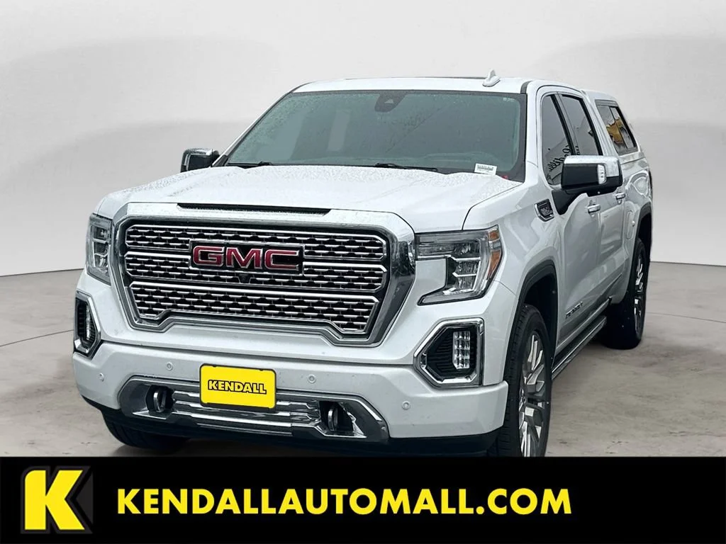 2020 GMC Sierra 4WD Crew Cab Short Box Denali's photo