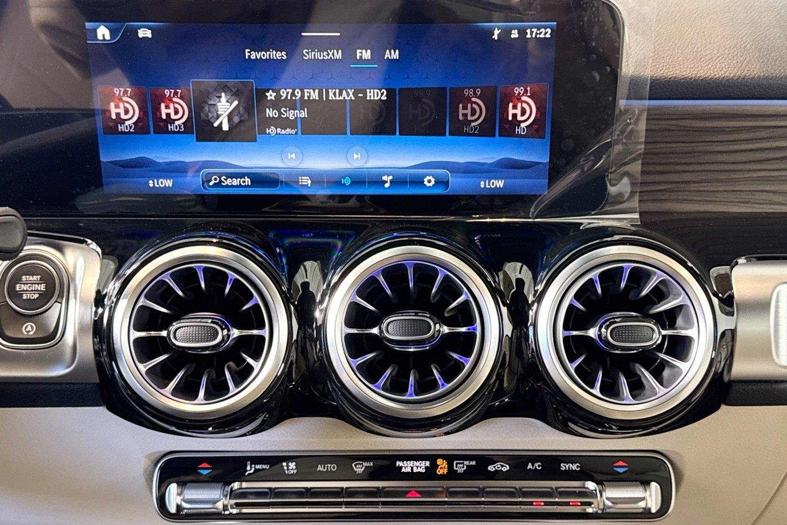 New 2026 Night Black Mercedes-Benz GLB 250 image 14