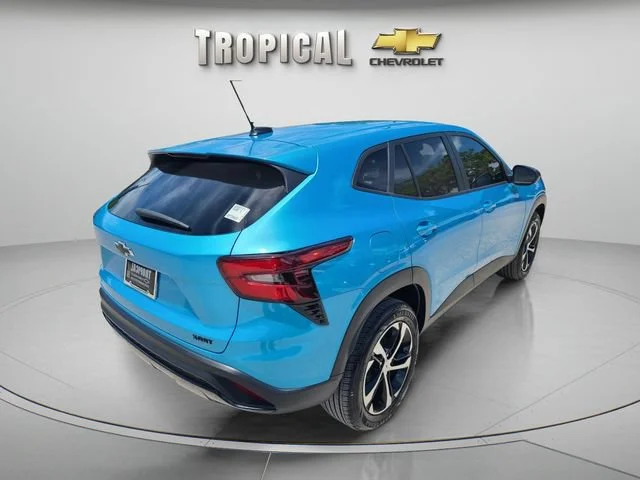 Used 2025 Marina Blue Metallic Chevrolet 1RS image 5