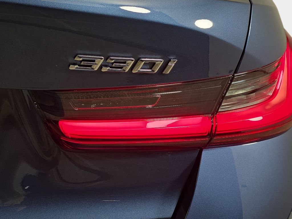 New 2026 Arctic Race Blue metallic BMW 330i xDrive image 35