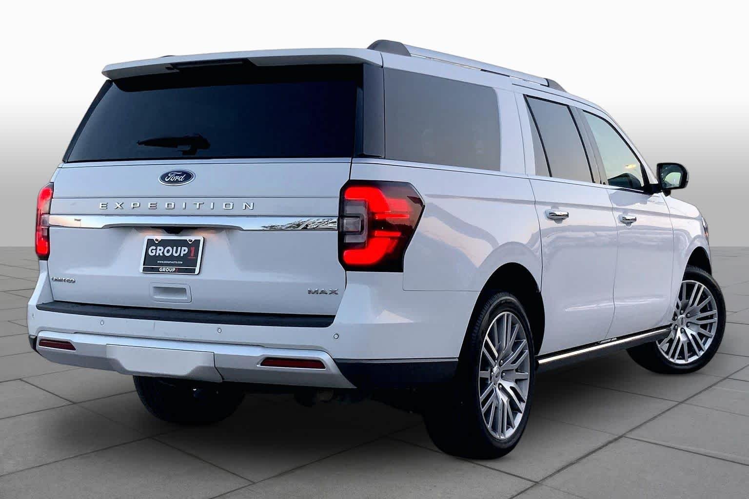 Used 2022 Oxford White Ford Limited image 13