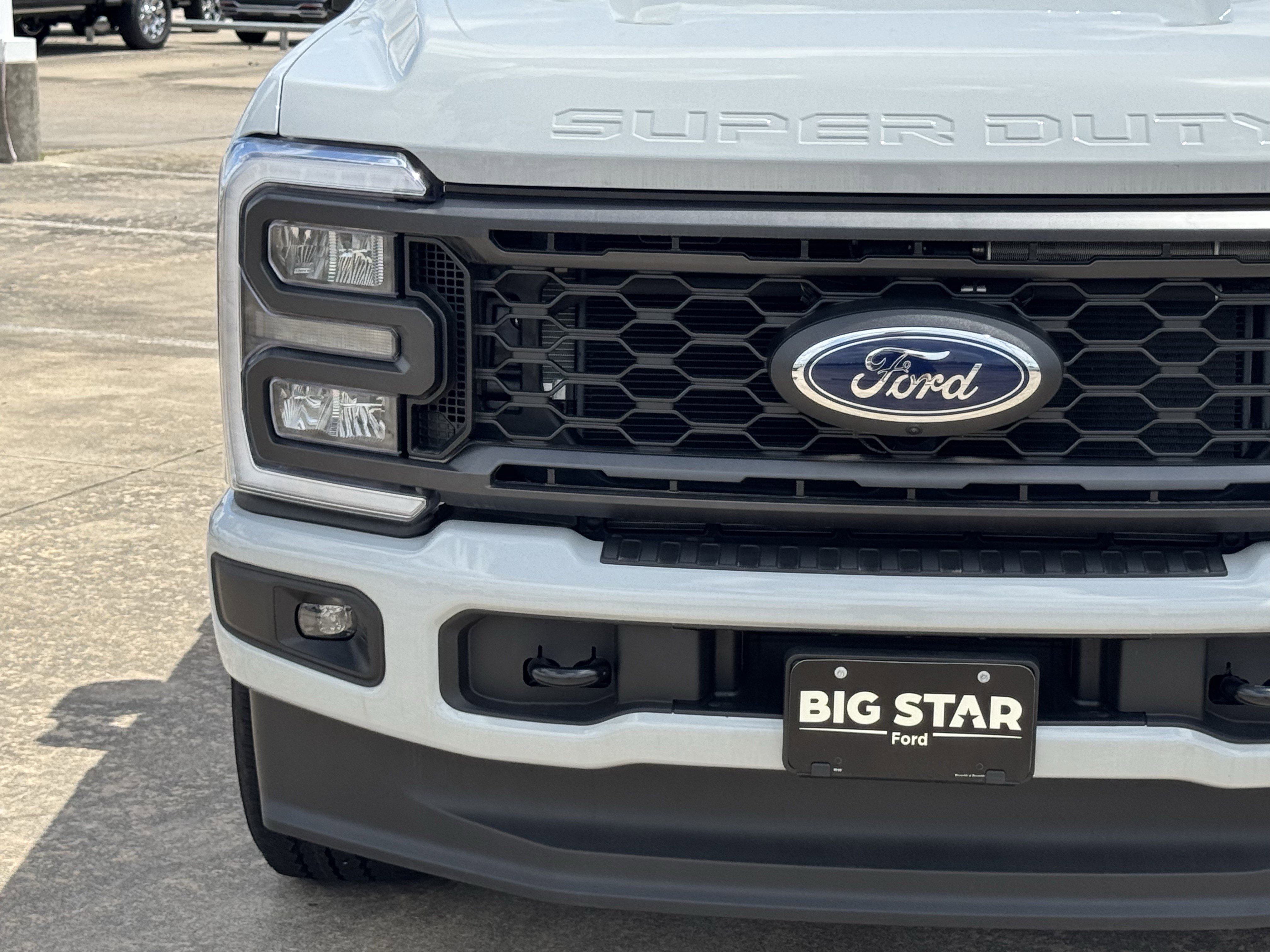 New 2026 Avalanche Ford XL image 5