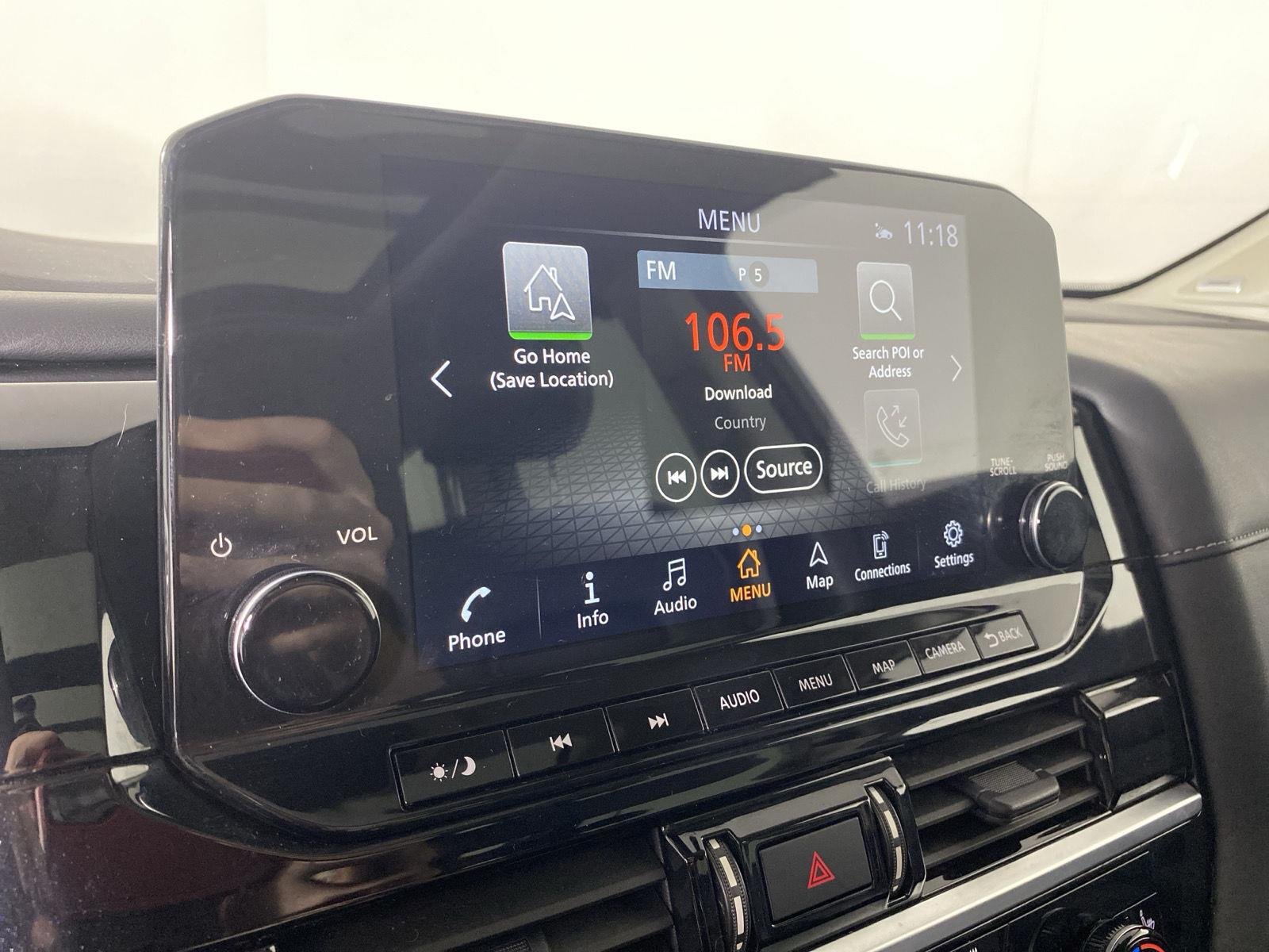 Used 2024 Super Black Nissan SL image 19