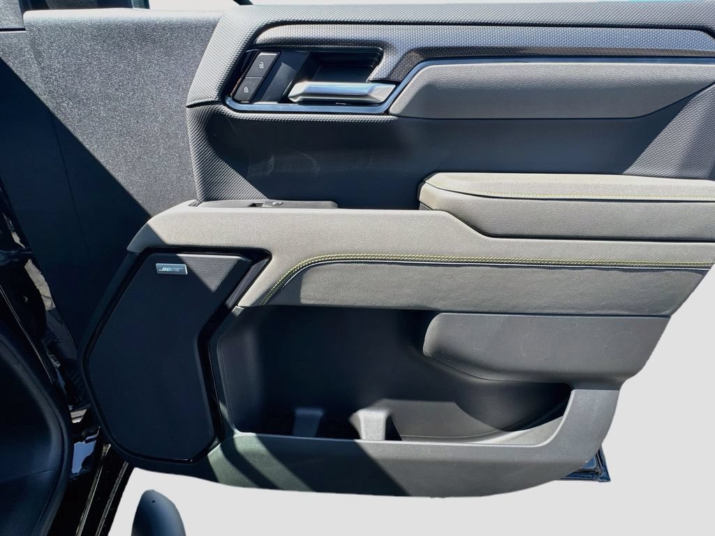 2026 Chevrolet Silverado 1500 ZR2 - Photo 36