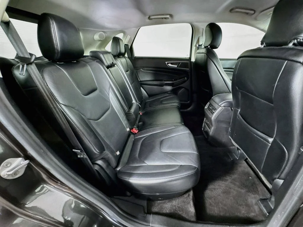 Used 2016 Gray Ford Titanium image 34