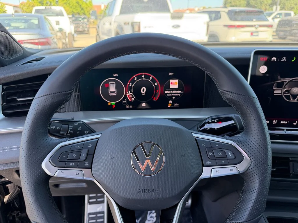 2026 Volkswagen Tiguan SE R-LINE BLACK - Photo 15