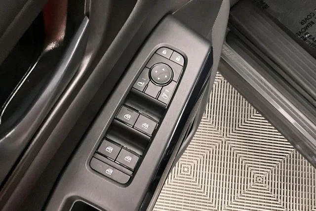 Used 2025 Gun Metallic Nissan SV image 39