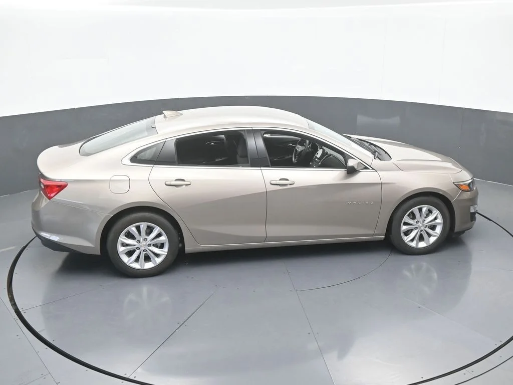 Used 2024 Mineral Gray Metallic Chevrolet LT image 51