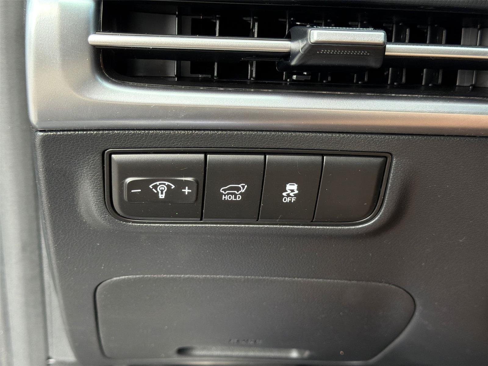 Used 2026 Phantom Black Hyundai SEL image 20