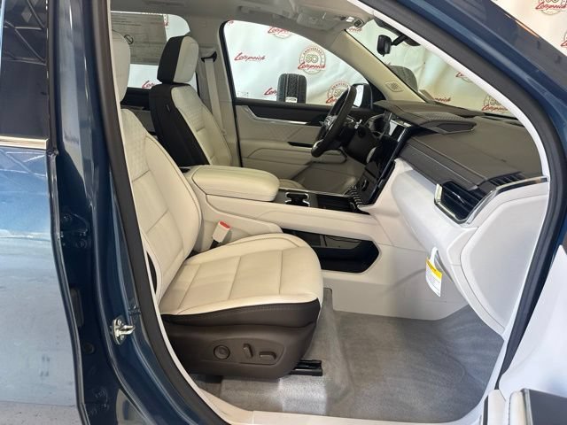 2026 GMC Acadia Denali - Photo 45