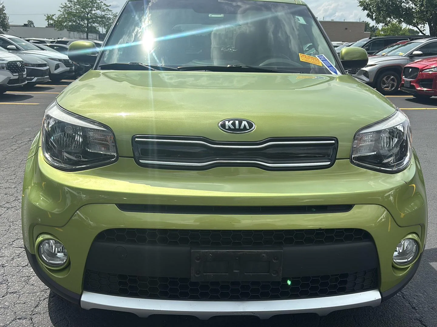 Used 2017 Alien II Kia + image 2