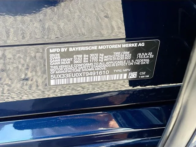 New 2026 Tanzanite Blue II Metallic BMW M60i image 41