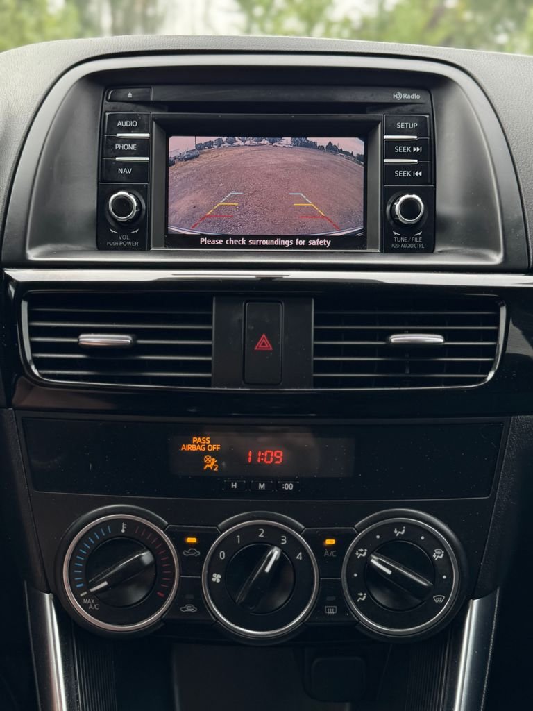 Used 2015 Blue Reflex Mica Mazda Sport image 18
