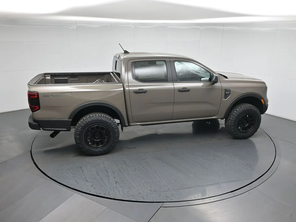 New 2026 Gray Ford XLT image 39