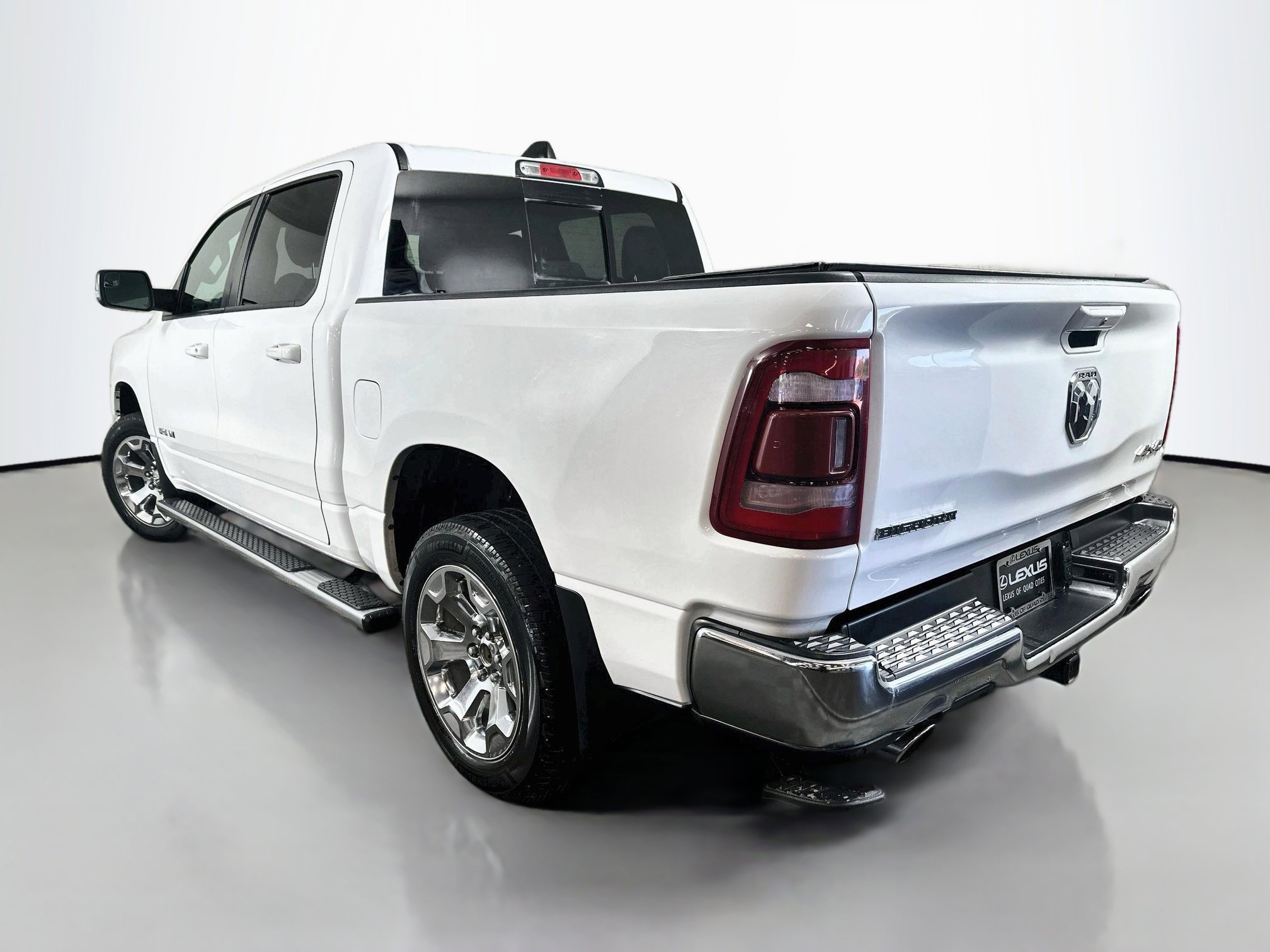 Used 2022 Bright White Clearcoat Ram Big Horn image 5