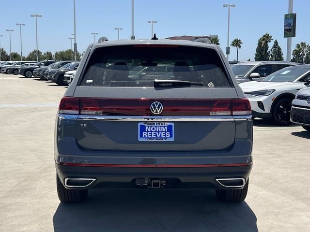 New 2026 Gray Volkswagen SE w/Technology image 5