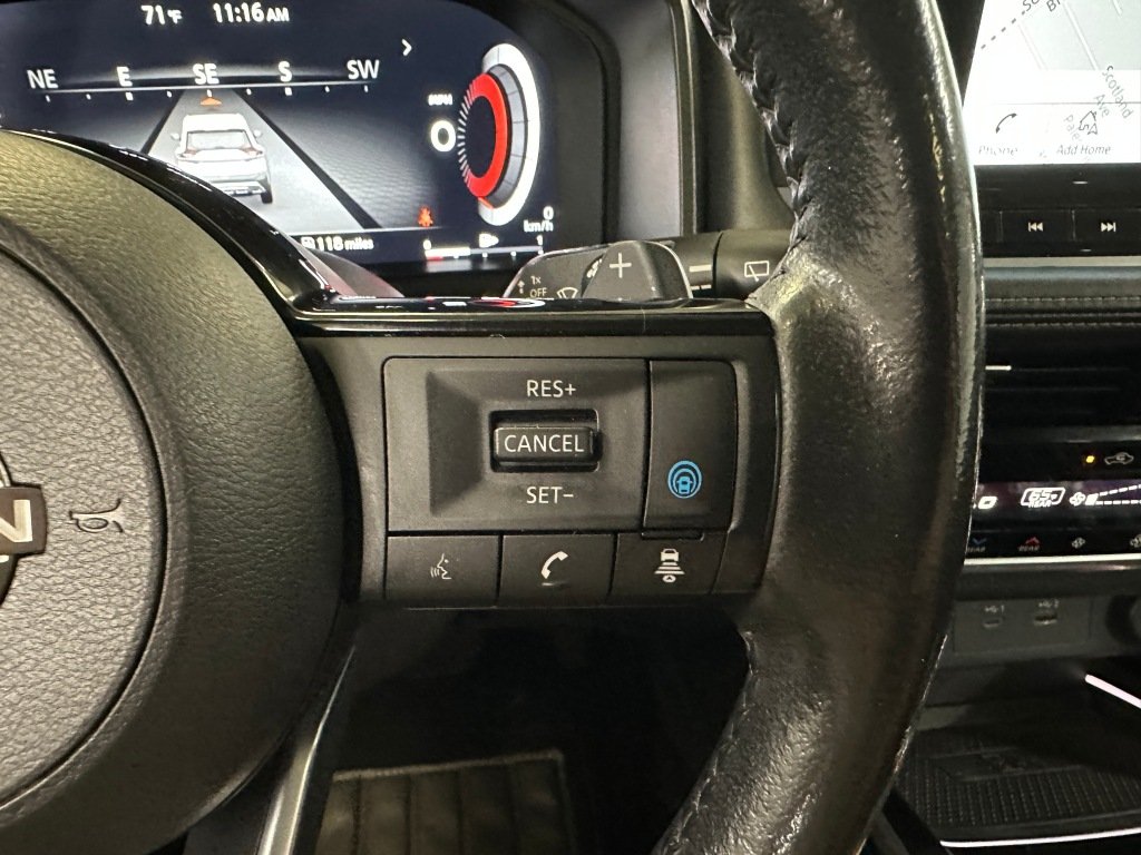 Used 2022 Gun Metallic Nissan Platinum image 12