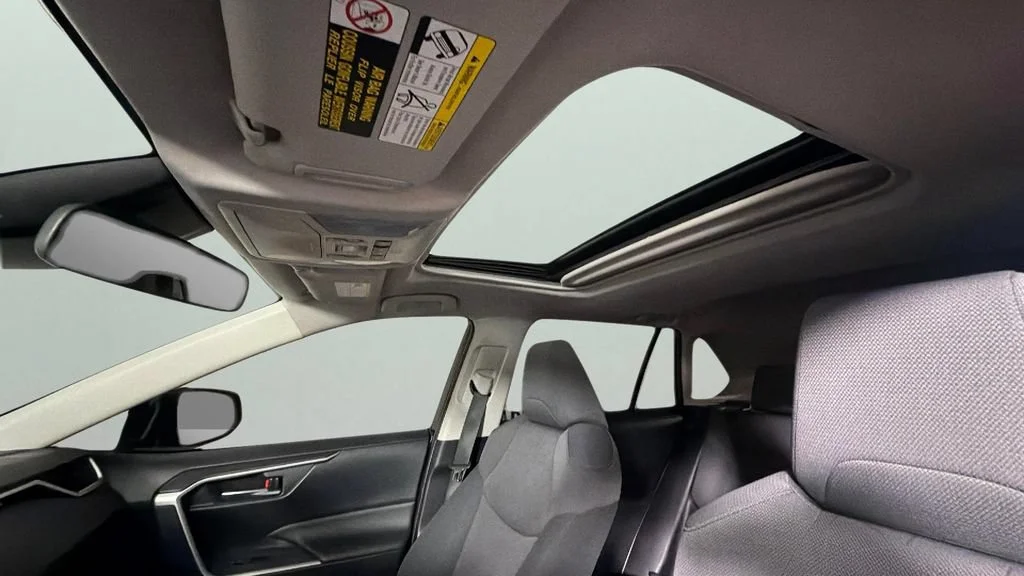Used 2019 Blue Toyota XLE image 25