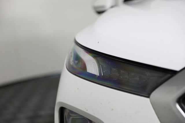 Used 2020 White Hyundai Limited image 30
