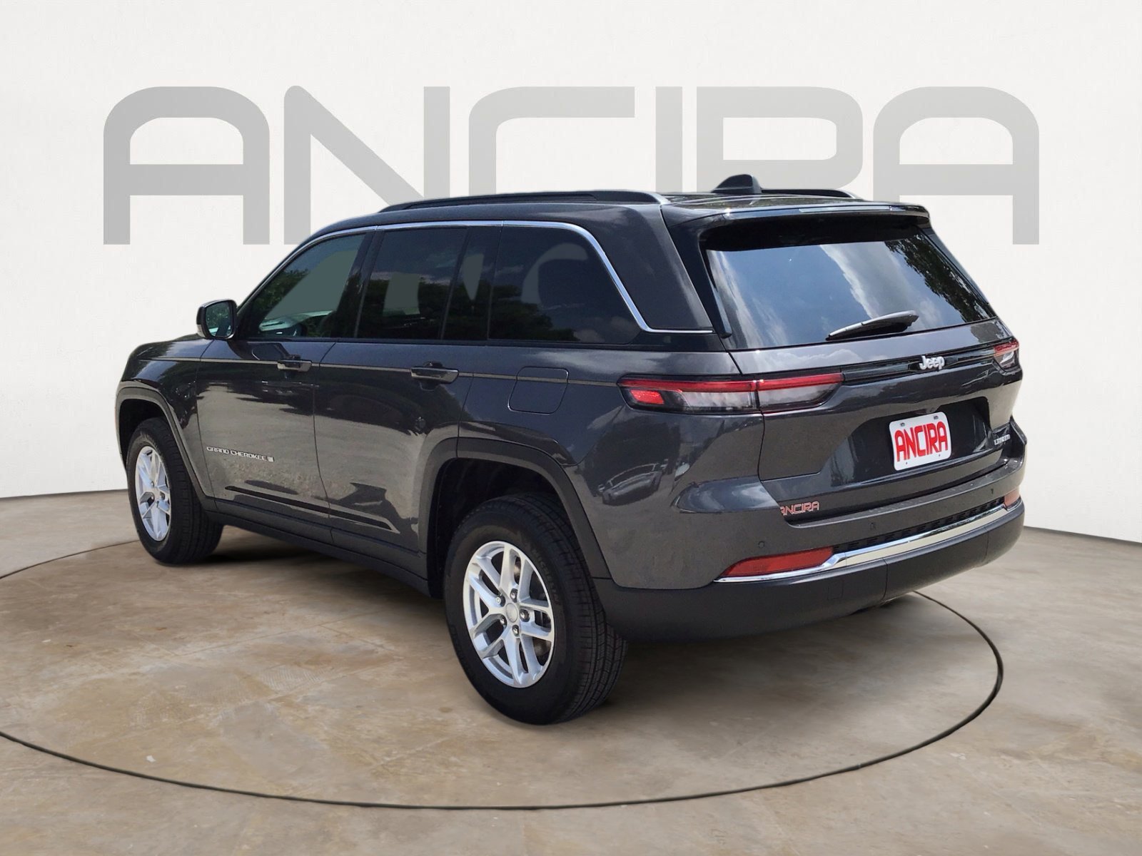 New 2026 Baltic Gray Metallic Clearcoat Jeep Laredo X image 8