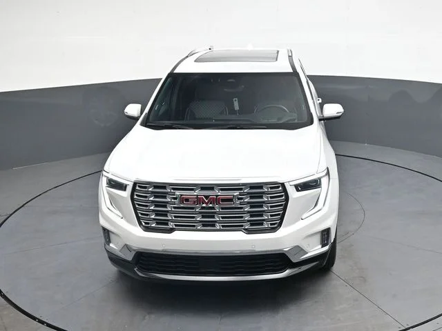 Used 2025 White GMC Denali image 29