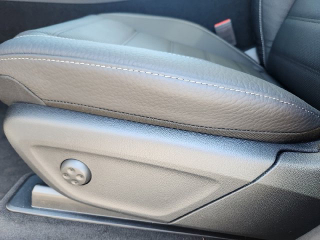 New 2026 Selenite Grey Metallic Mercedes-Benz GLE 350 image 9