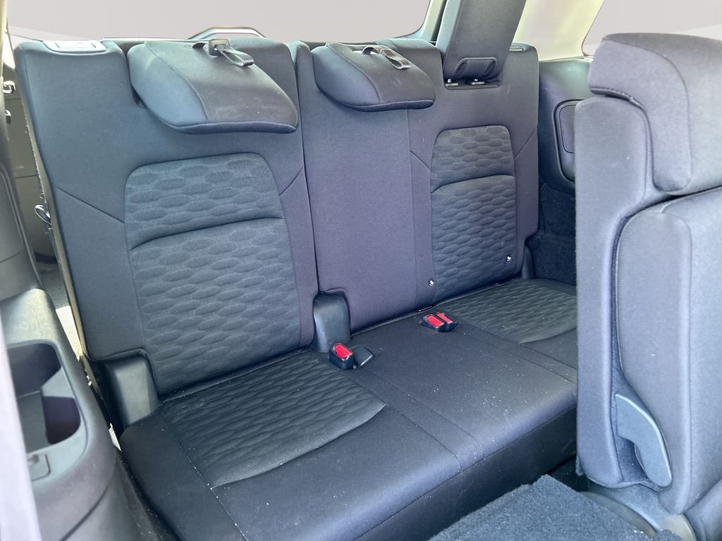 Used 2024  Nissan SV image 29