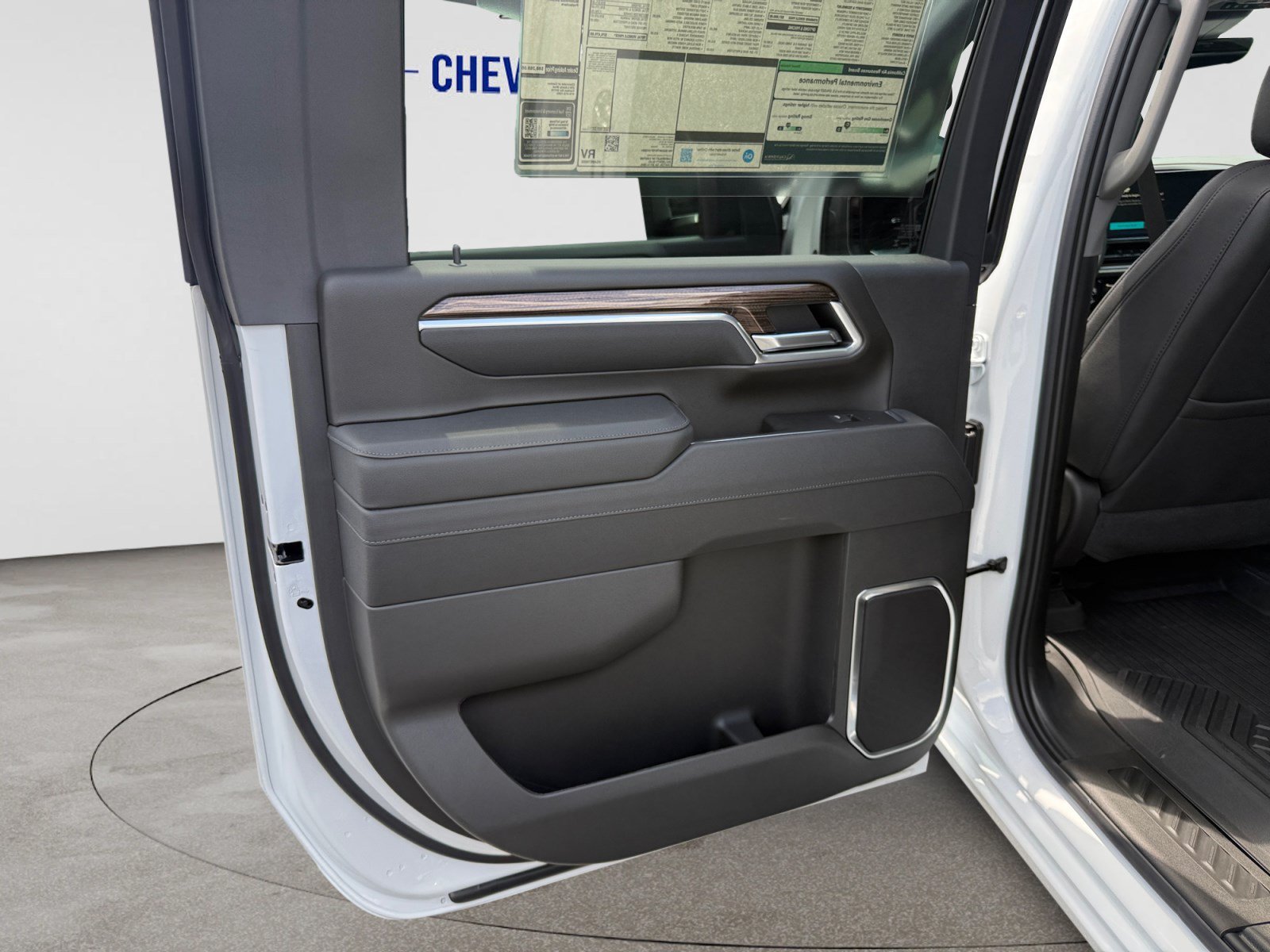 2026 Chevrolet Silverado 3500 HD LT - Photo 20