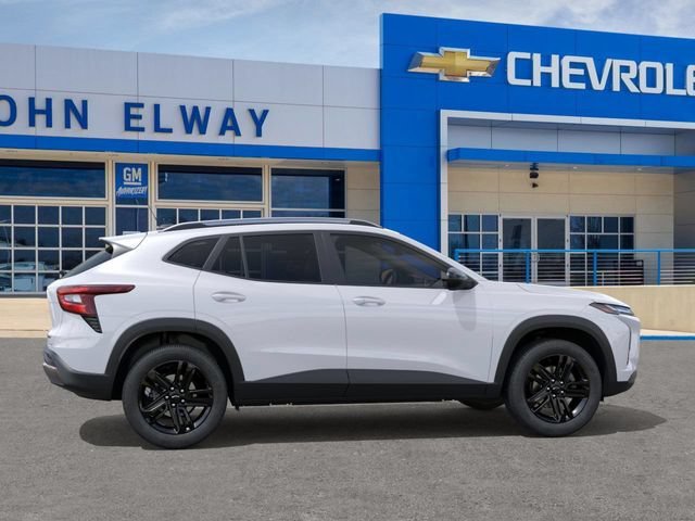 New 2026 Summit White Chevrolet ACTIV image 5