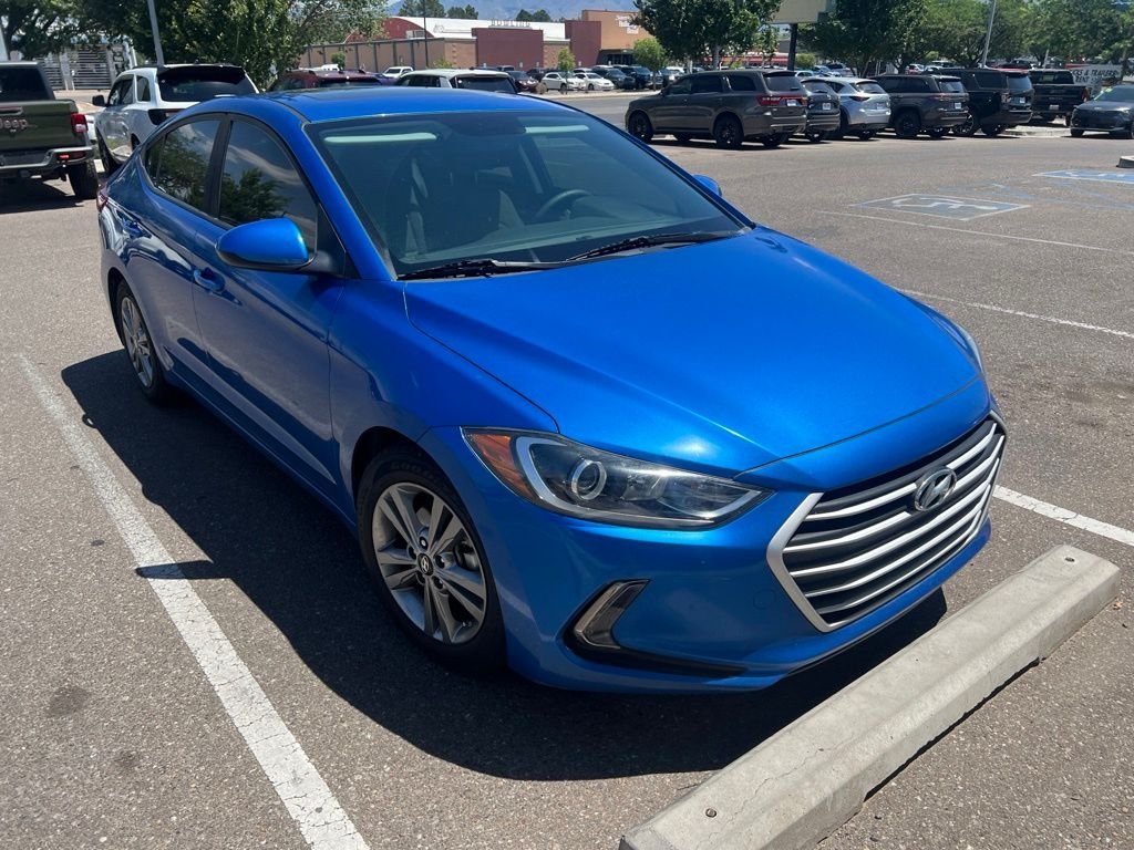 Used 2018 Blue Hyundai Value Edition image 4