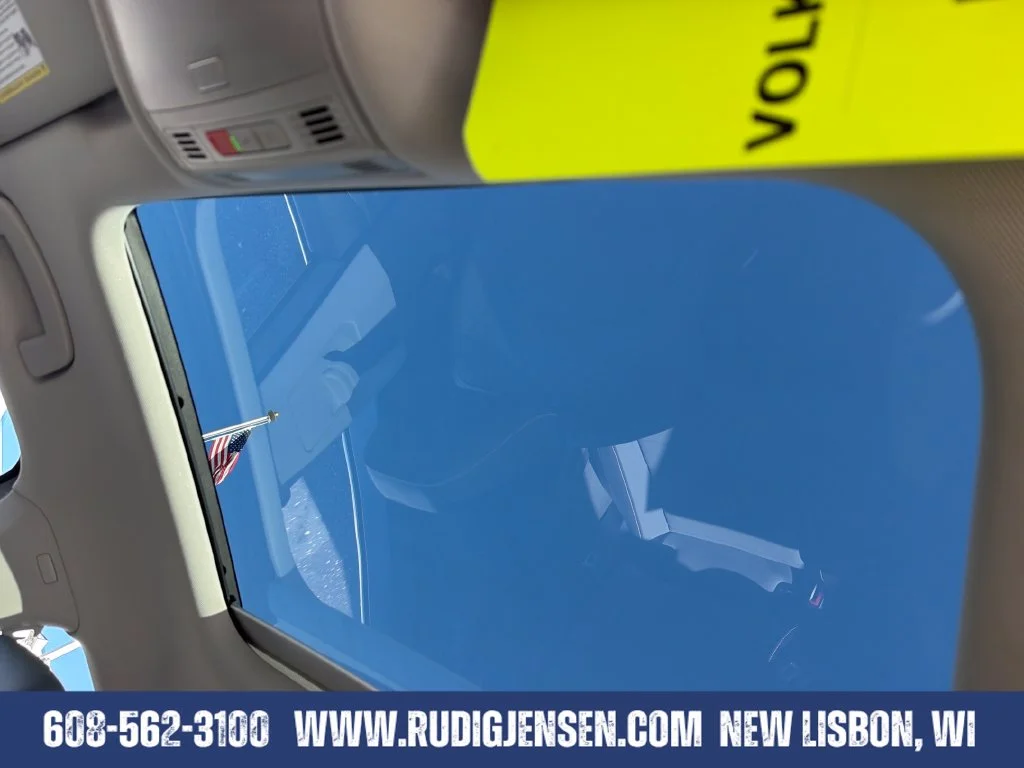 Used 2025 Gray Volkswagen 1.5T SE image 21