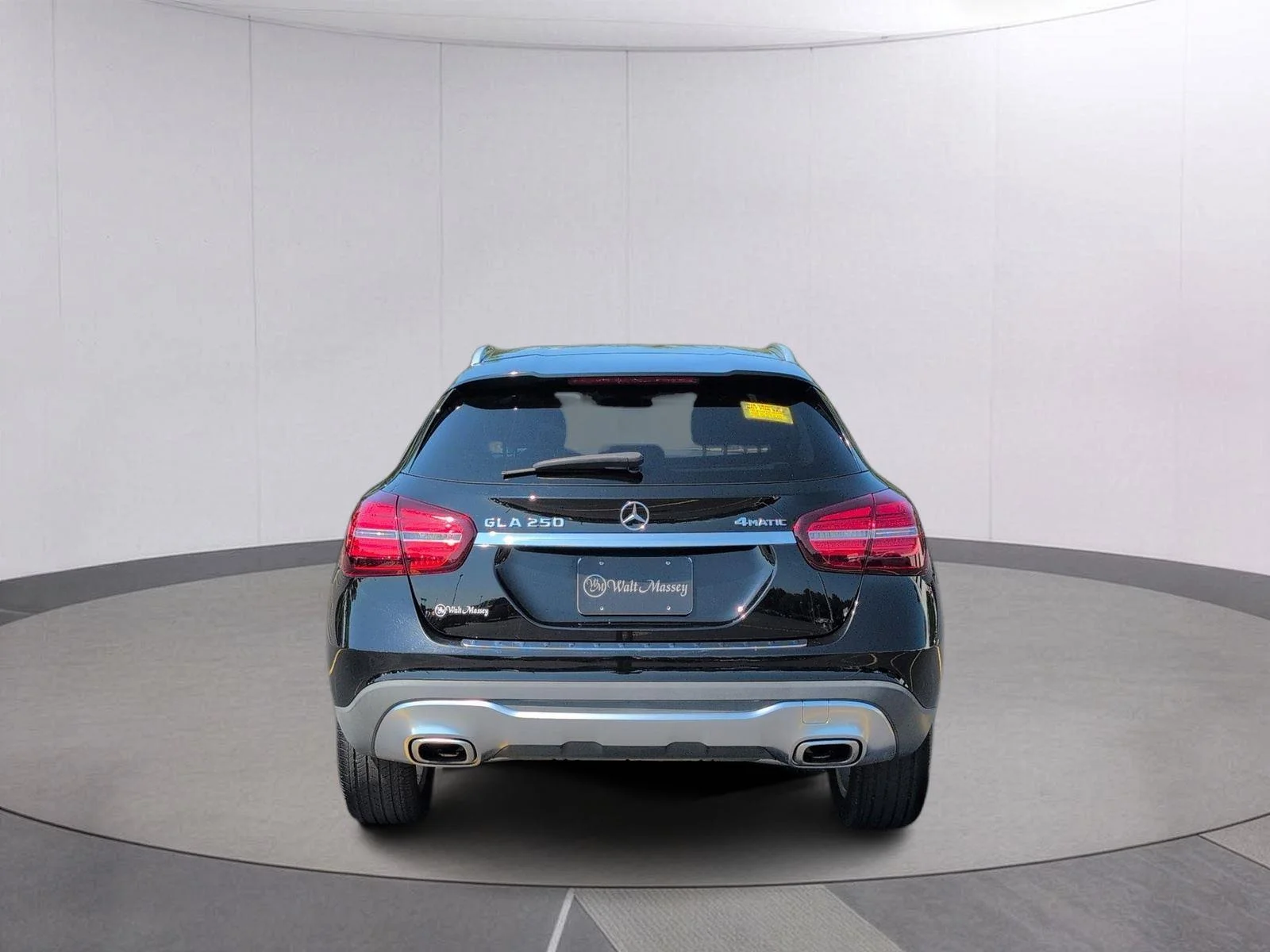 Used 2020 Night Black Mercedes-Benz GLA 250 image 4