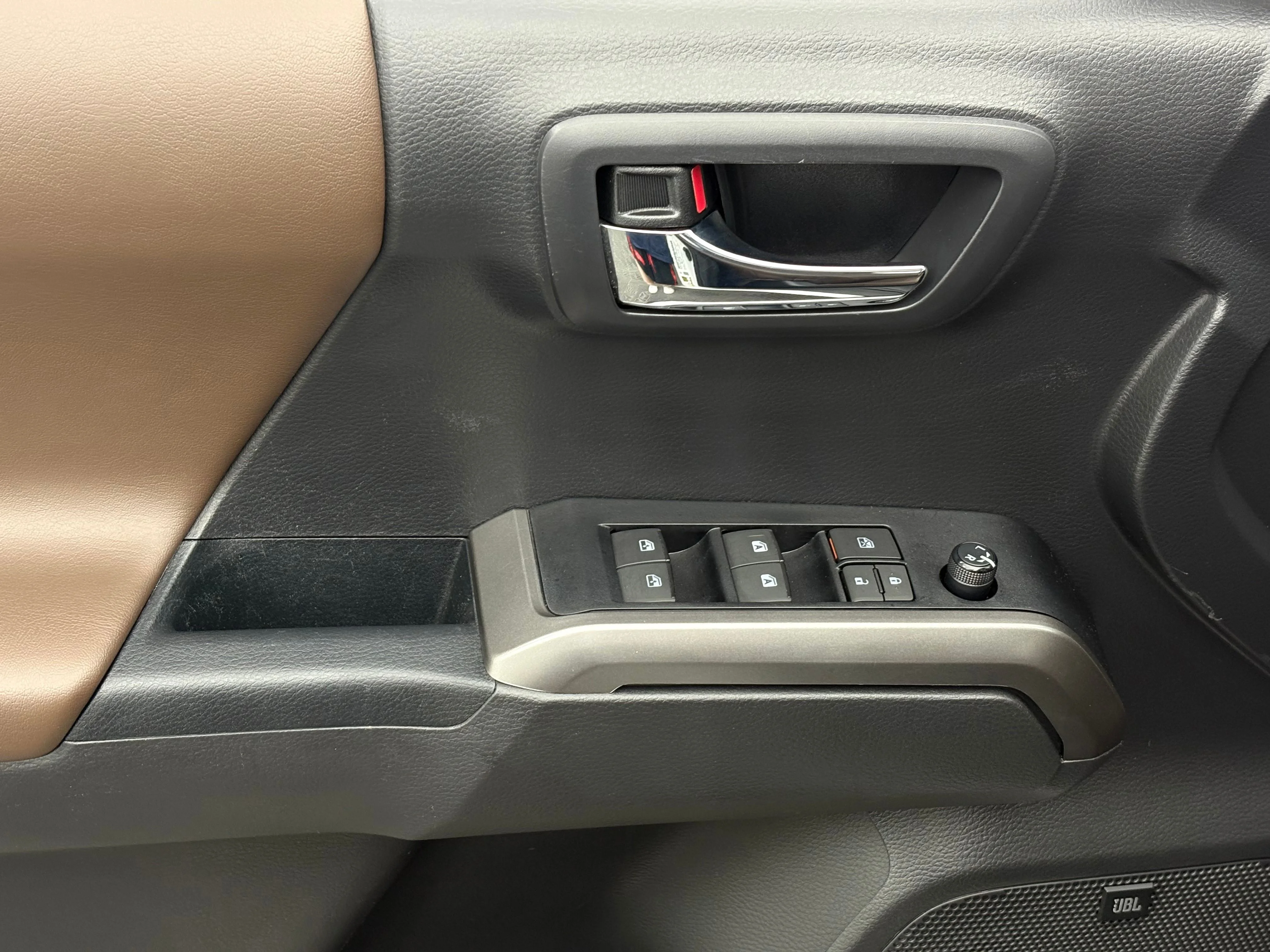 Used 2023 Ice Toyota Limited image 16