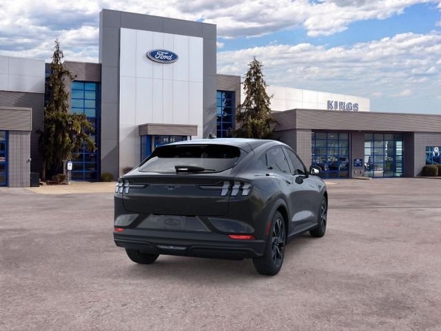 New 2026 Shadow Black Ford Select image 8