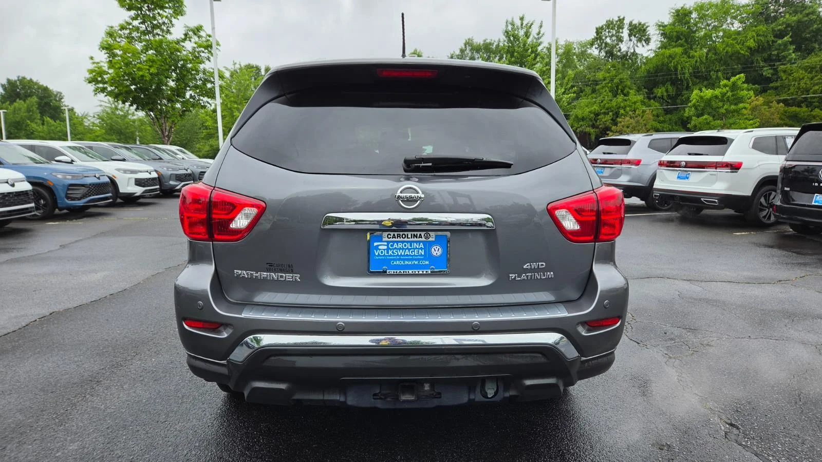 Used 2018 Gun Metallic Nissan Platinum image 5