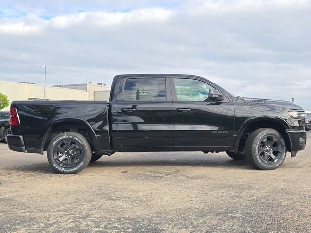 New 2026 Diamond Black Crystal Pearl-Coat Exterior Paint RAM Big Horn/Lone Star image 33