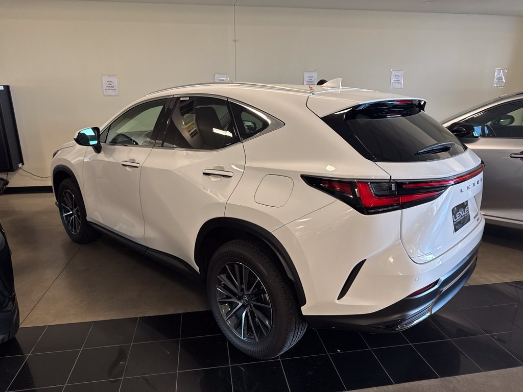 Certified Used 2026 White Lexus 350 Premium image 3