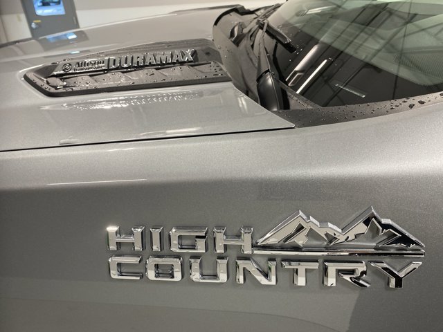 Used 2024 Sterling Gray Metallic Chevrolet High Country image 27