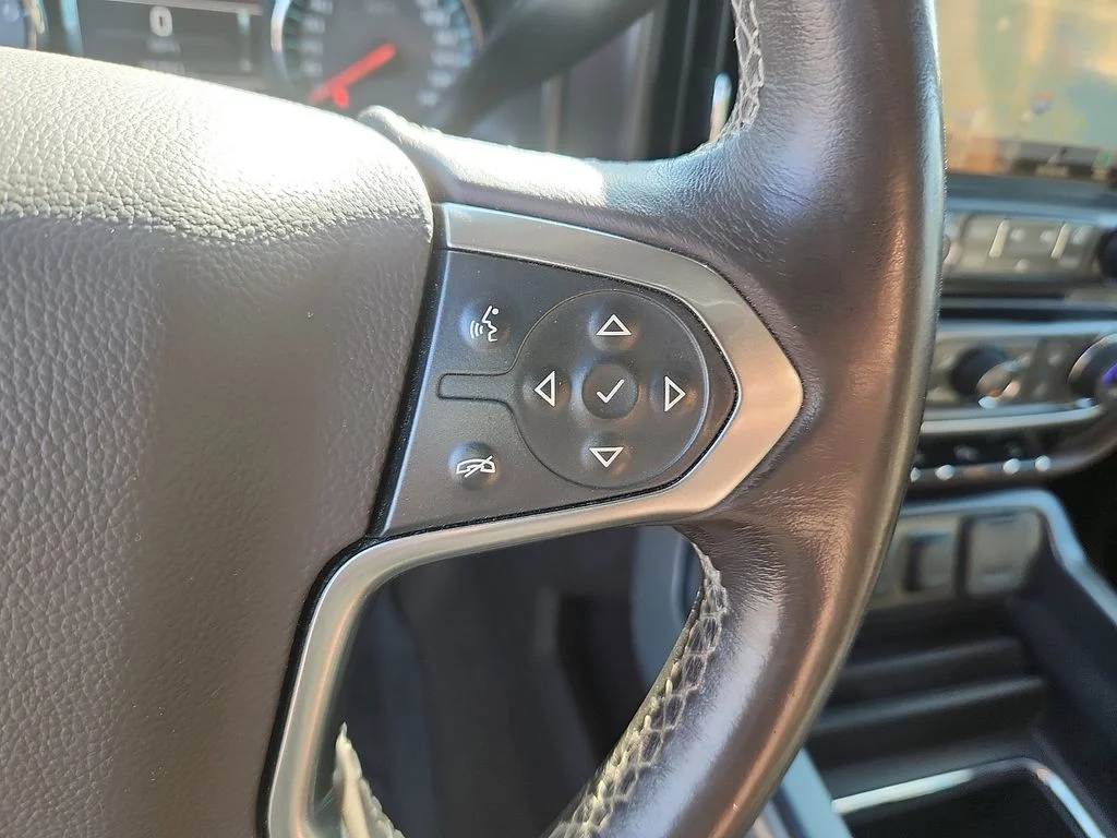 Used 2014 Blue Chevrolet LT image 22