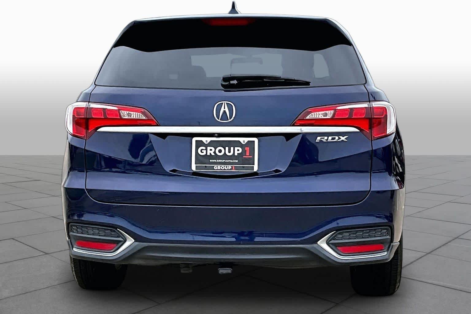 Used 2017 BLUE Acura w/Technology Pkg image 5