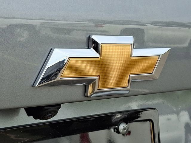 New 2026 Sterling Gray Metallic Chevrolet LT image 11