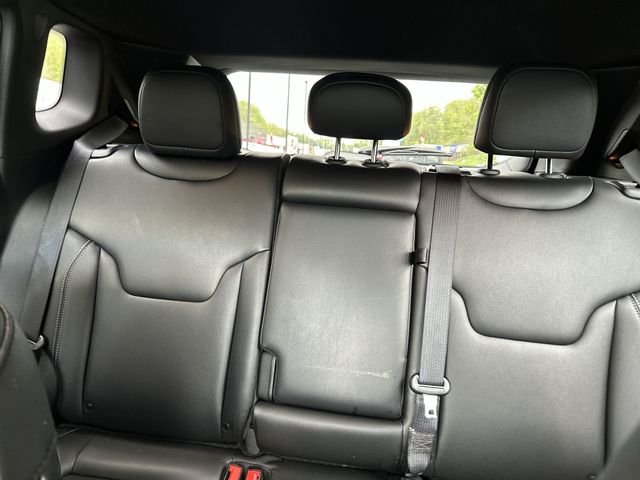 Used 2025 Blue Jeep Limited image 27