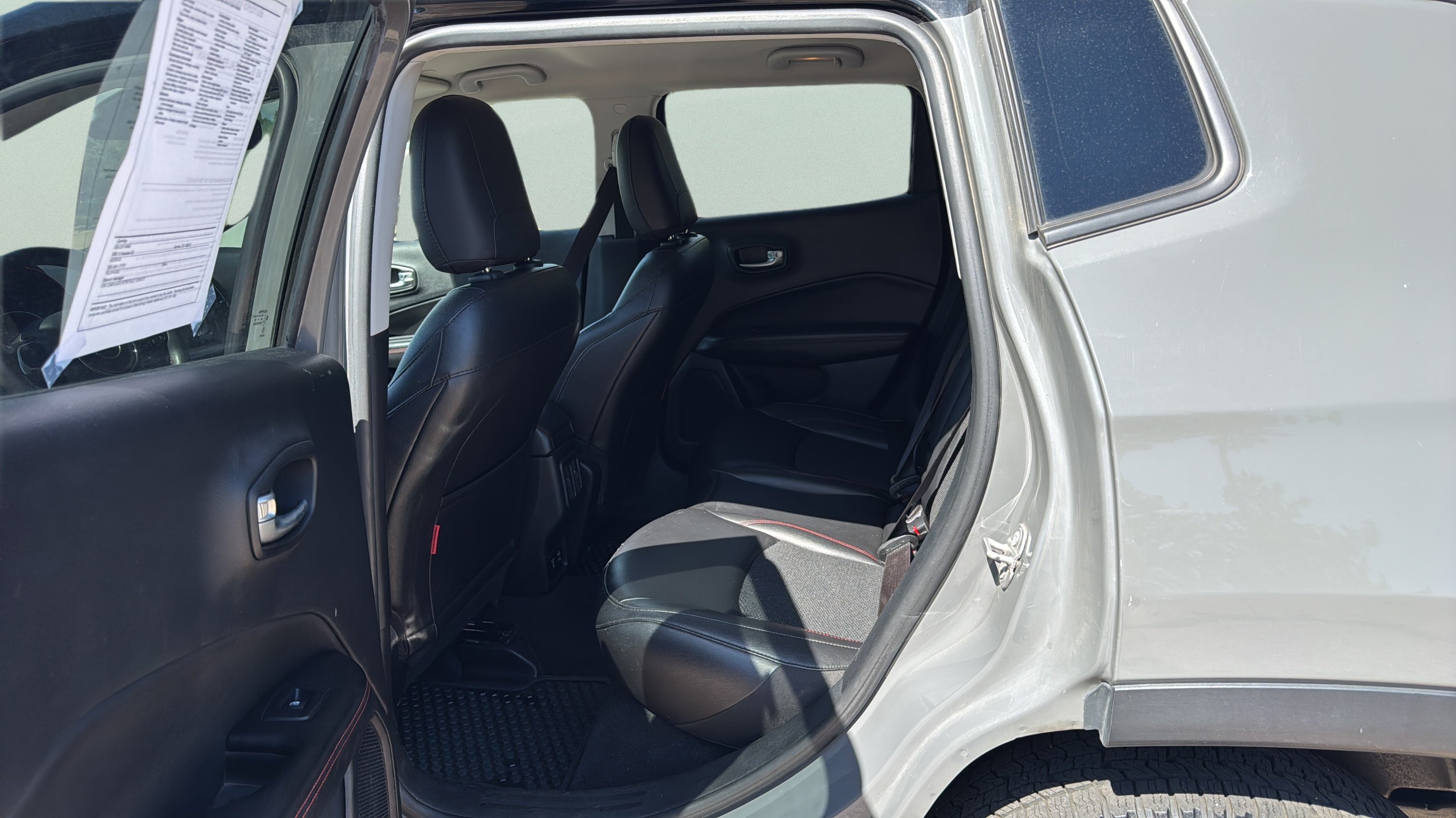 Used 2021 Gray Jeep TRAILHAWK image 12