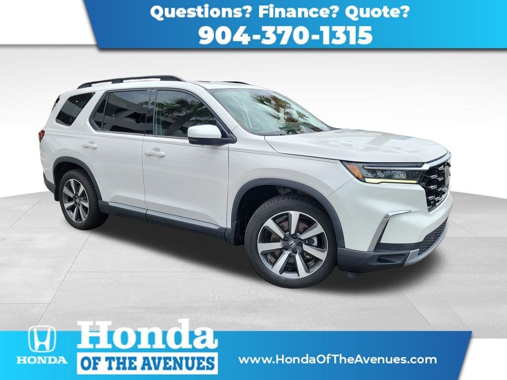 Certified Used 2023 Platinum White Pearl Honda AWD ELITE image 1